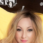 Chloee - Swingerclub in Ampfing Profil von Chloee, 22 Jahre, Swingerclub in Ampfing (Bayern)